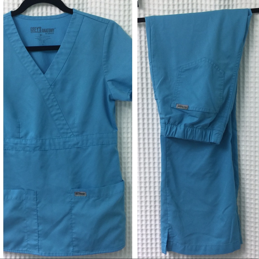 Grey’s Anatomy Scrub Set - Light Blue